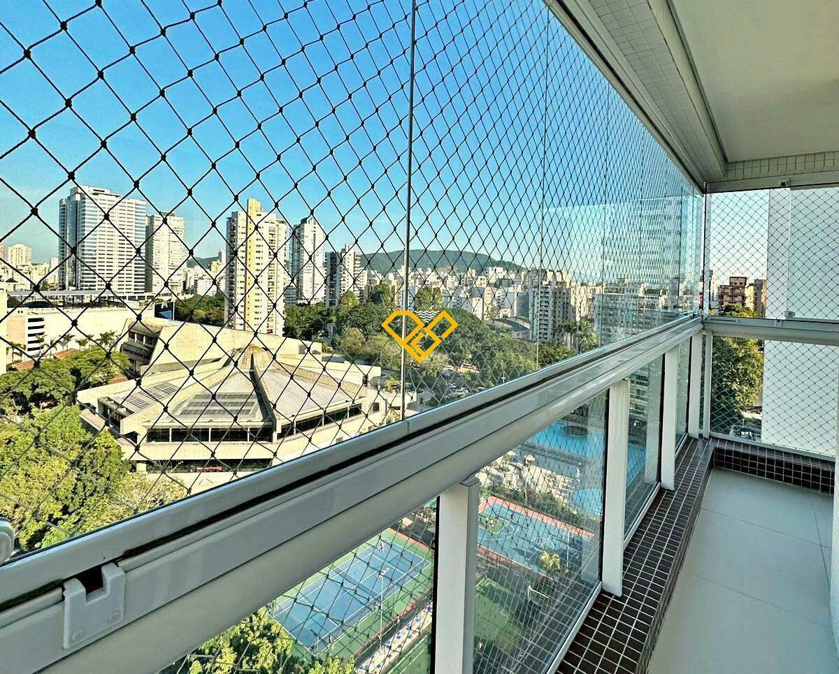 Apartamento à venda no Aparecida: Varanda