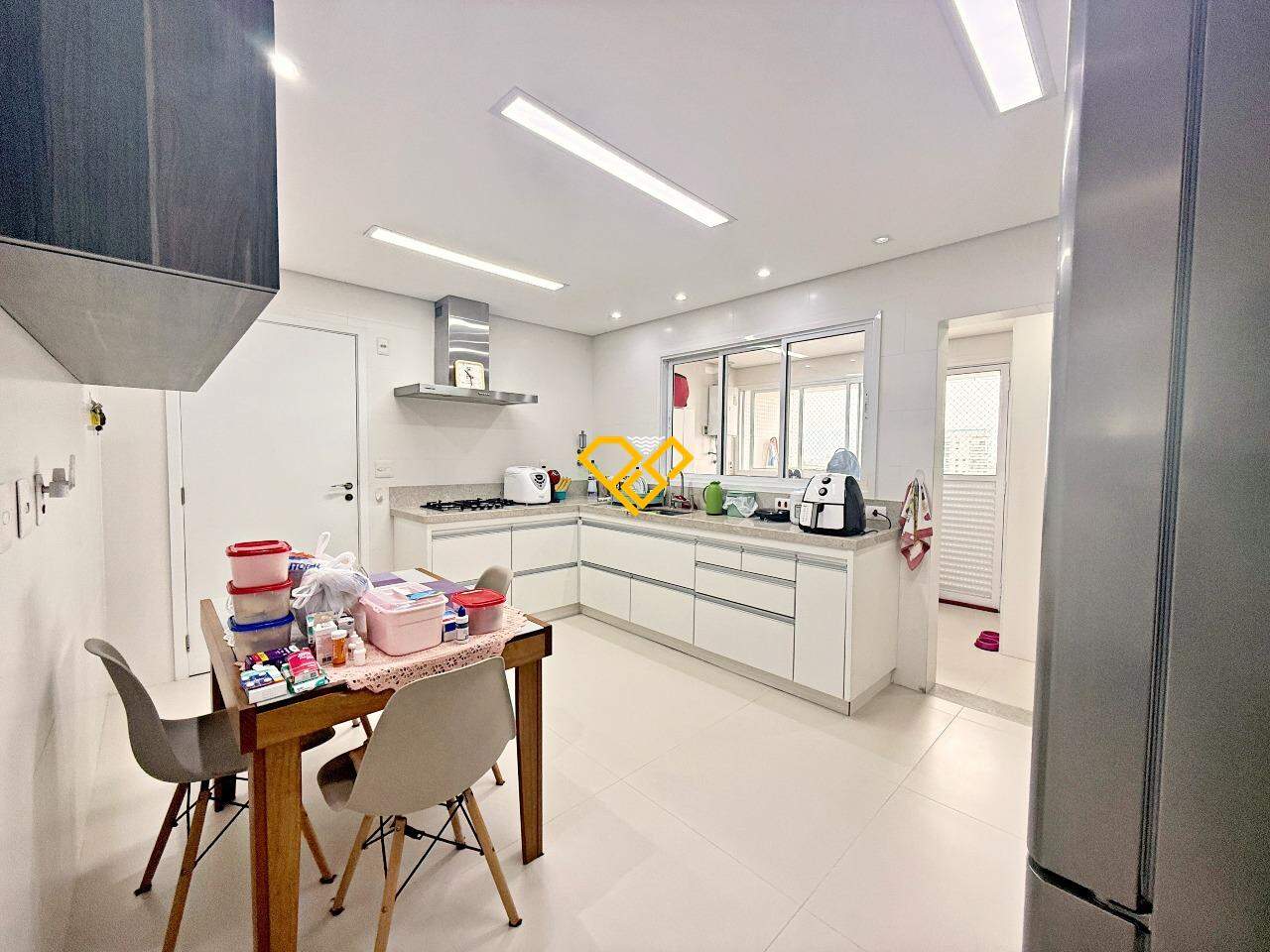 Apartamento à venda no Aparecida: Cozinha