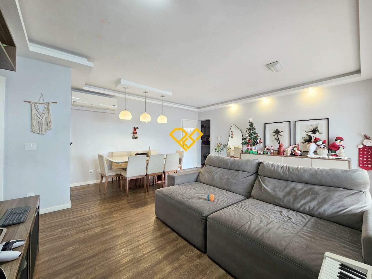 Apartamento à venda no Embaré: Sala