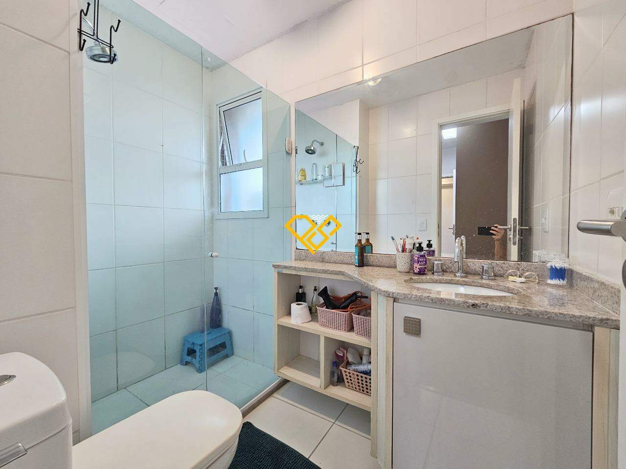 Apartamento à venda no Embaré: Wc suíte