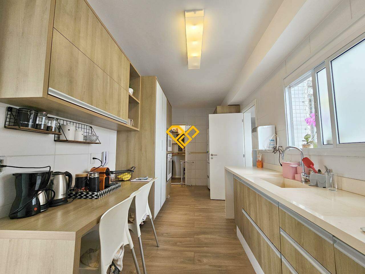 Apartamento à venda no Embaré: Cozinha