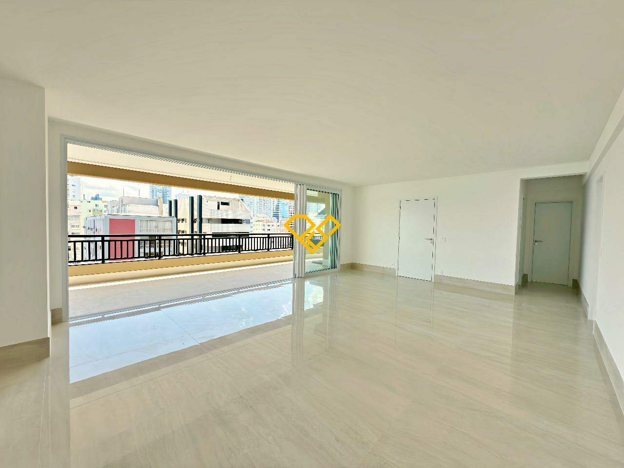 Apartamento à venda no Aparecida: Sala