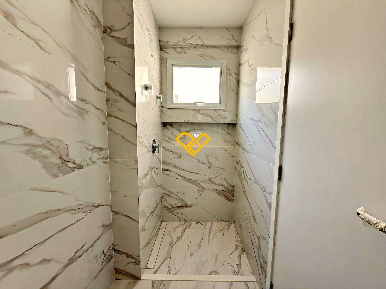 Apartamento à venda no Aparecida: Wc suíte 2