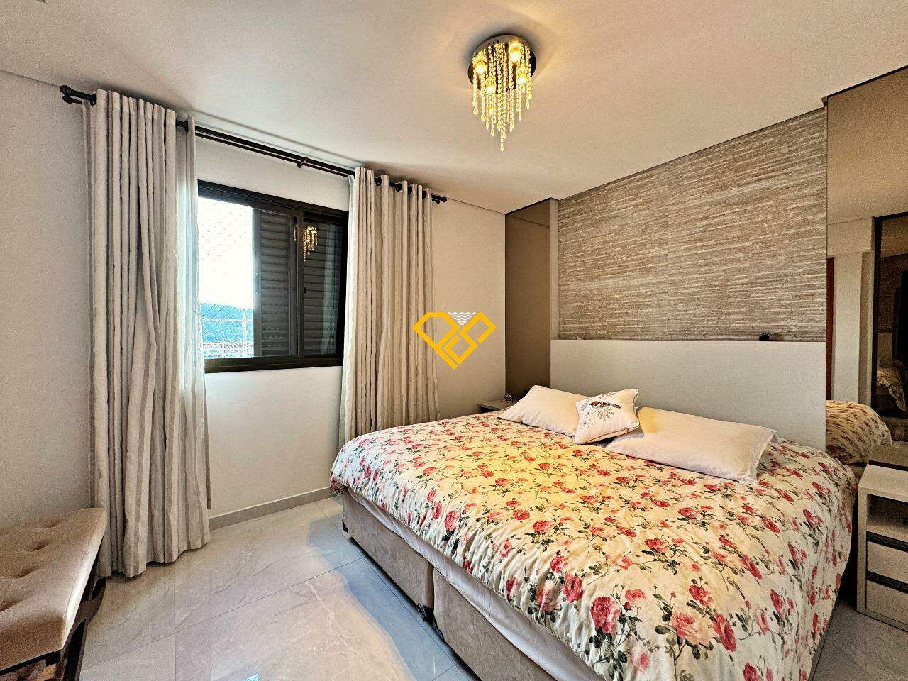 Apartamento à venda no Ponta da Praia: Dormitório 1 - suíte