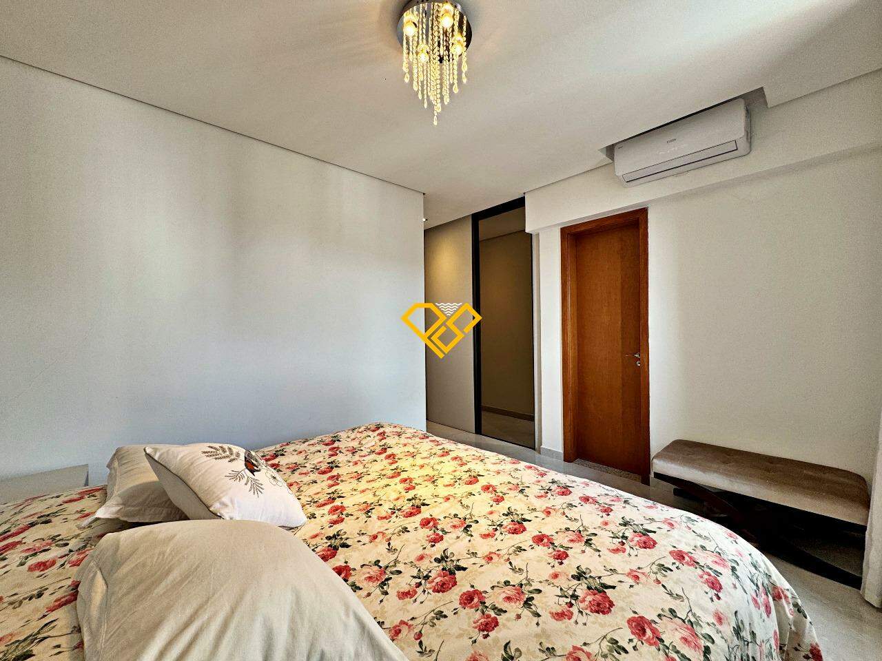 Apartamento à venda no Ponta da Praia: Dormitório 1 - suíte