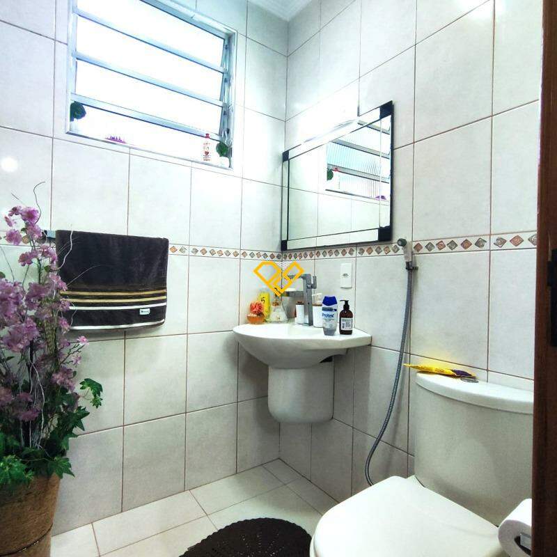 Sobrado à venda no Gonzaga: 