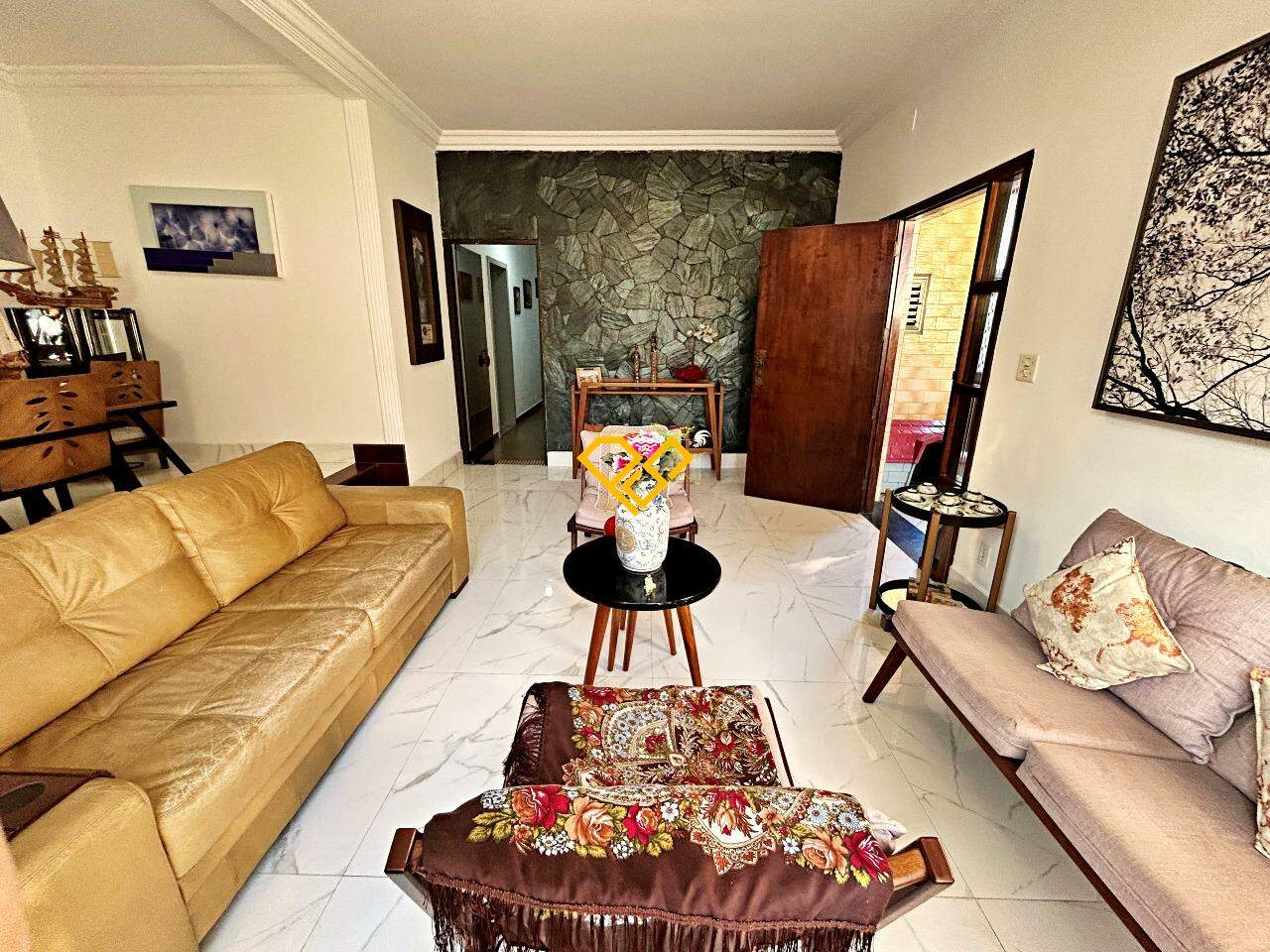 Casa à venda no Ponta da Praia: Sala