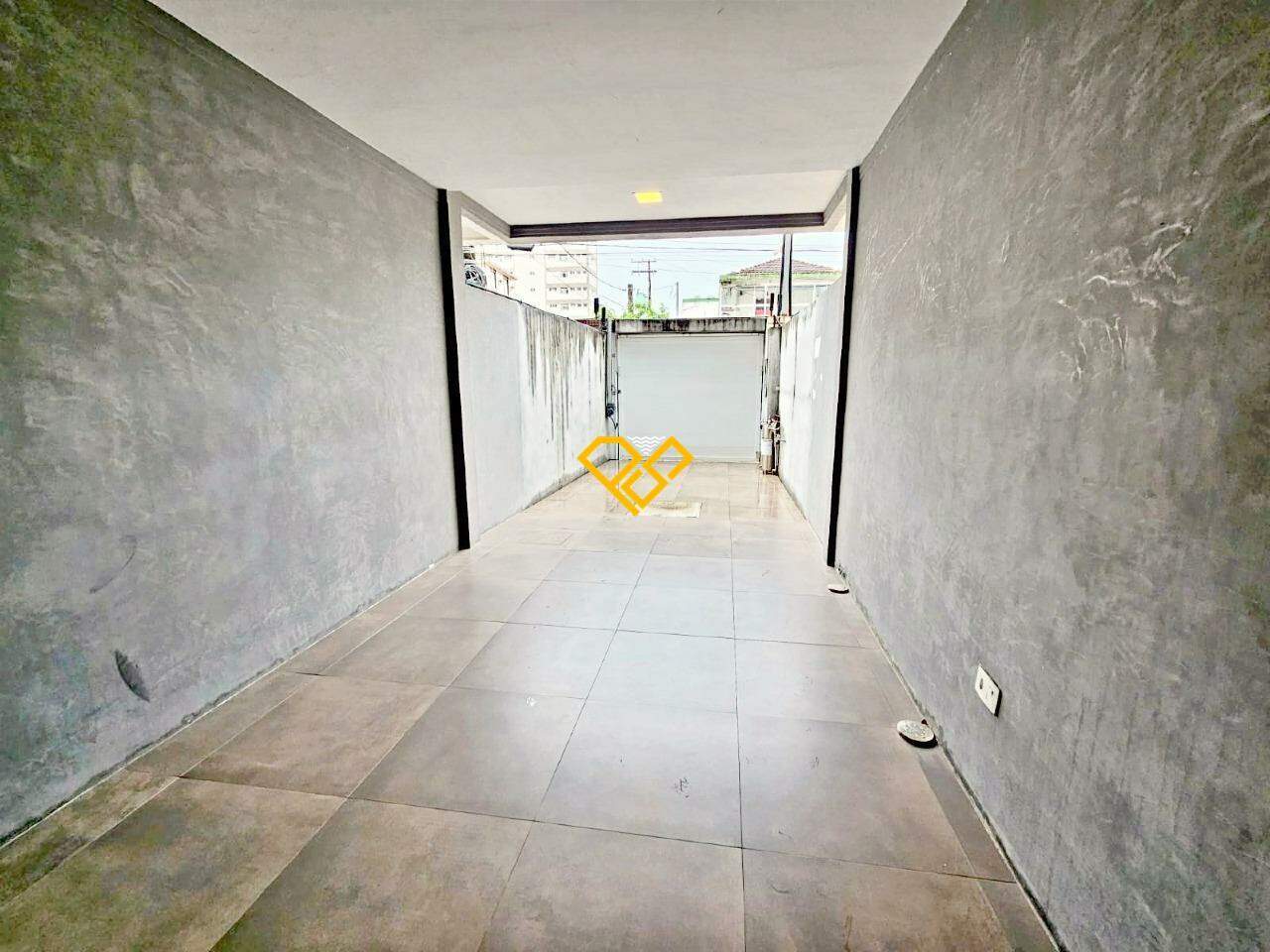 Sobreposta Alta à venda no Vila Belmiro: Garagem