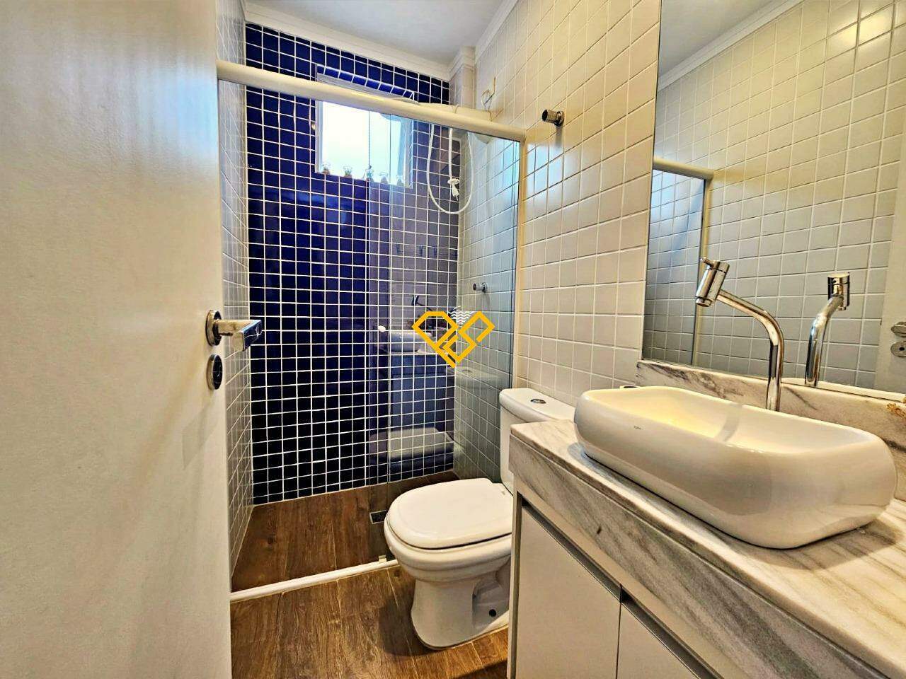 Sobreposta Alta à venda no Vila Belmiro: Wc social