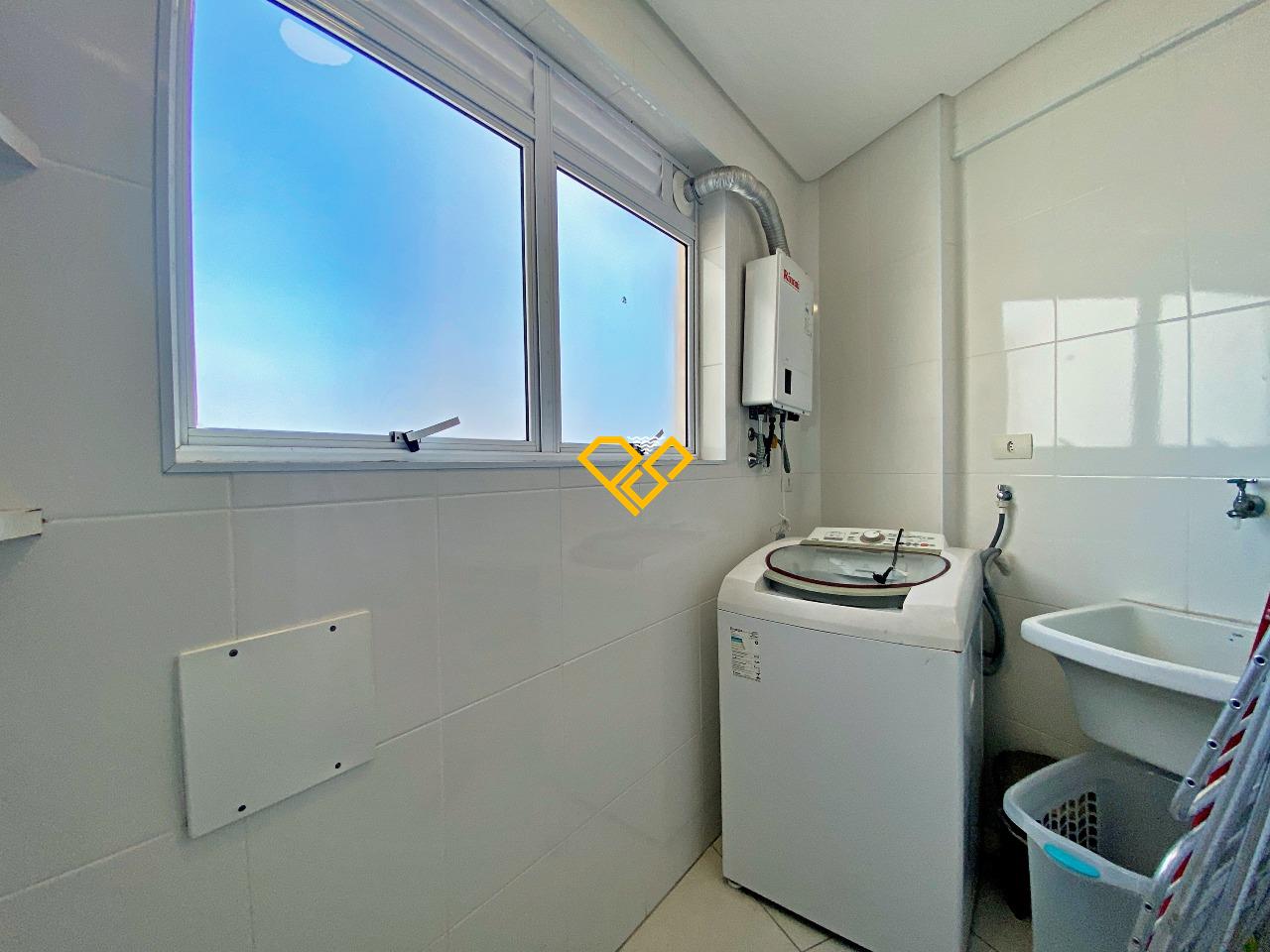 Apartamento à venda no Boqueirão: Área de serviço