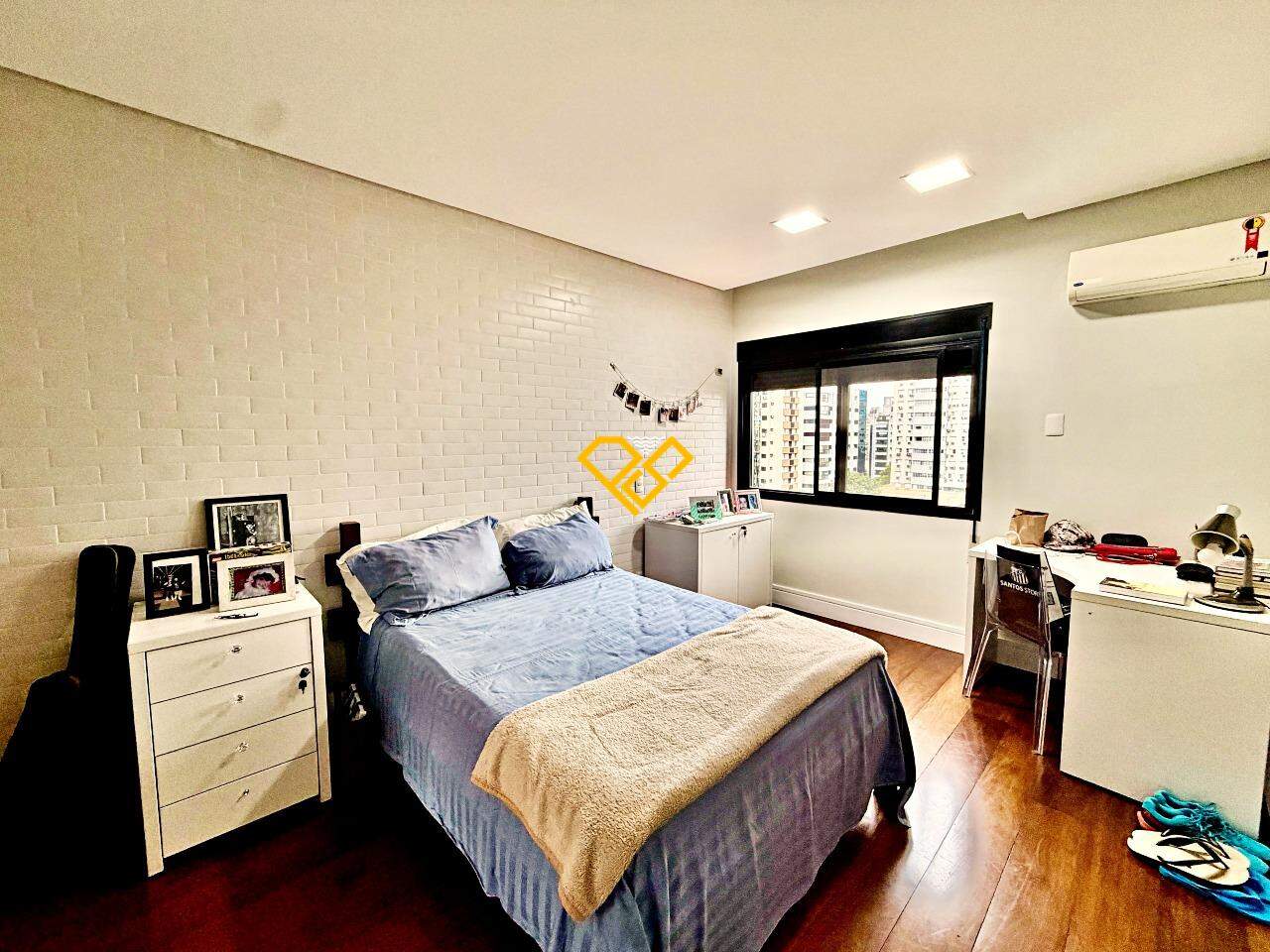 Apartamento à venda no Gonzaga: Dormitório 3 - suíte