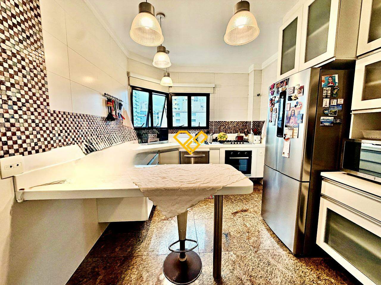 Apartamento à venda no Gonzaga: Cozinha