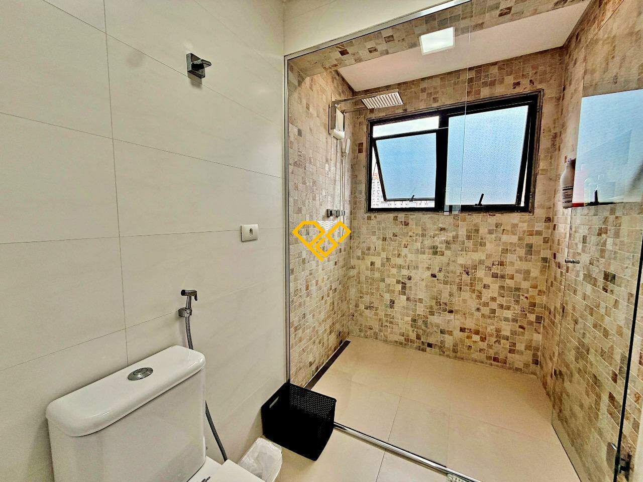 Apartamento à venda no Gonzaga: Wc suíte 3
