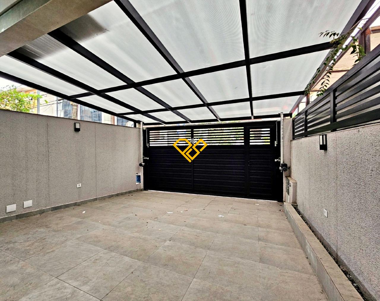 Sobrado à venda no Boqueirão: 