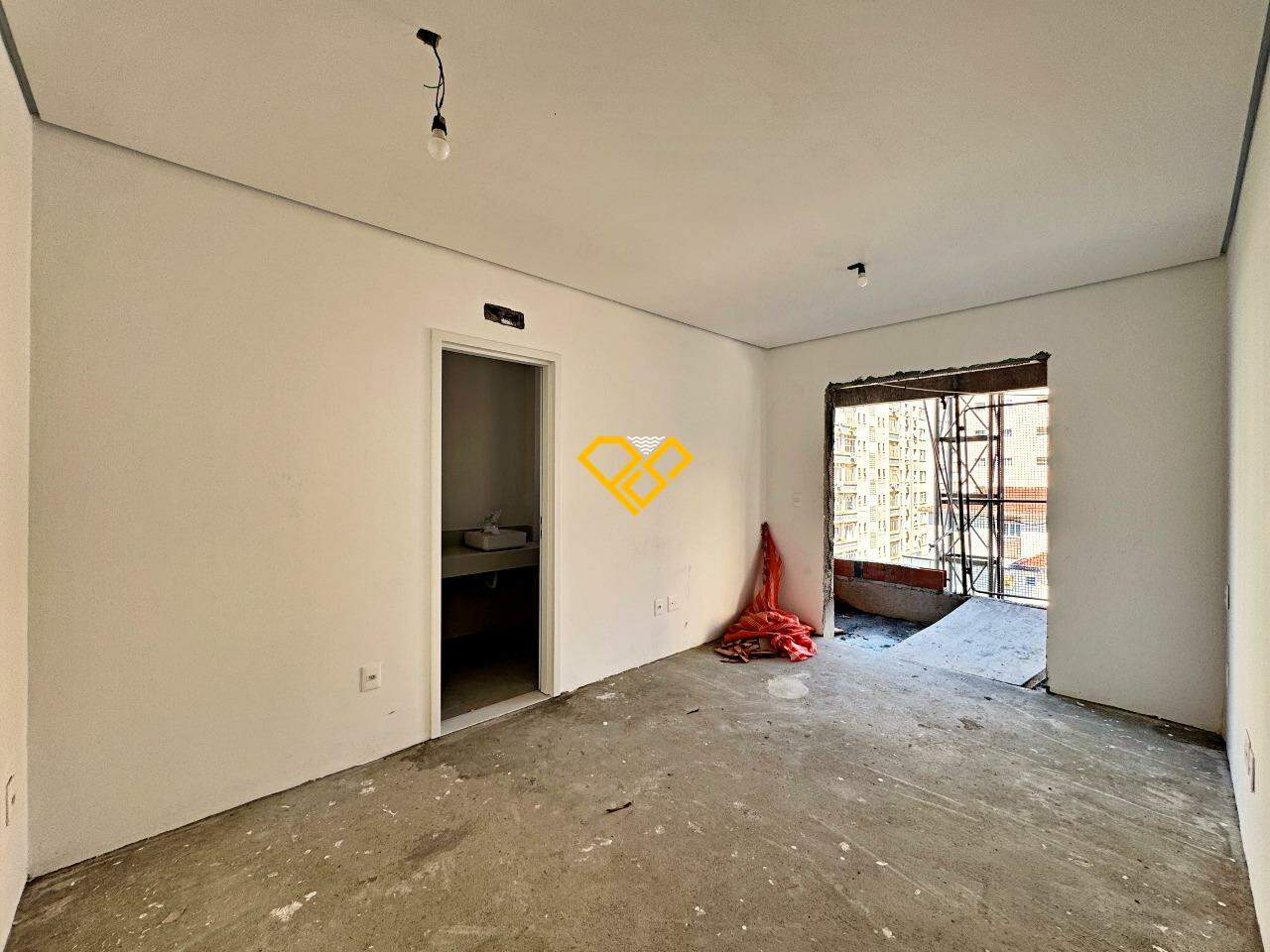 Apartamento à venda no Aparecida: Suíte 2