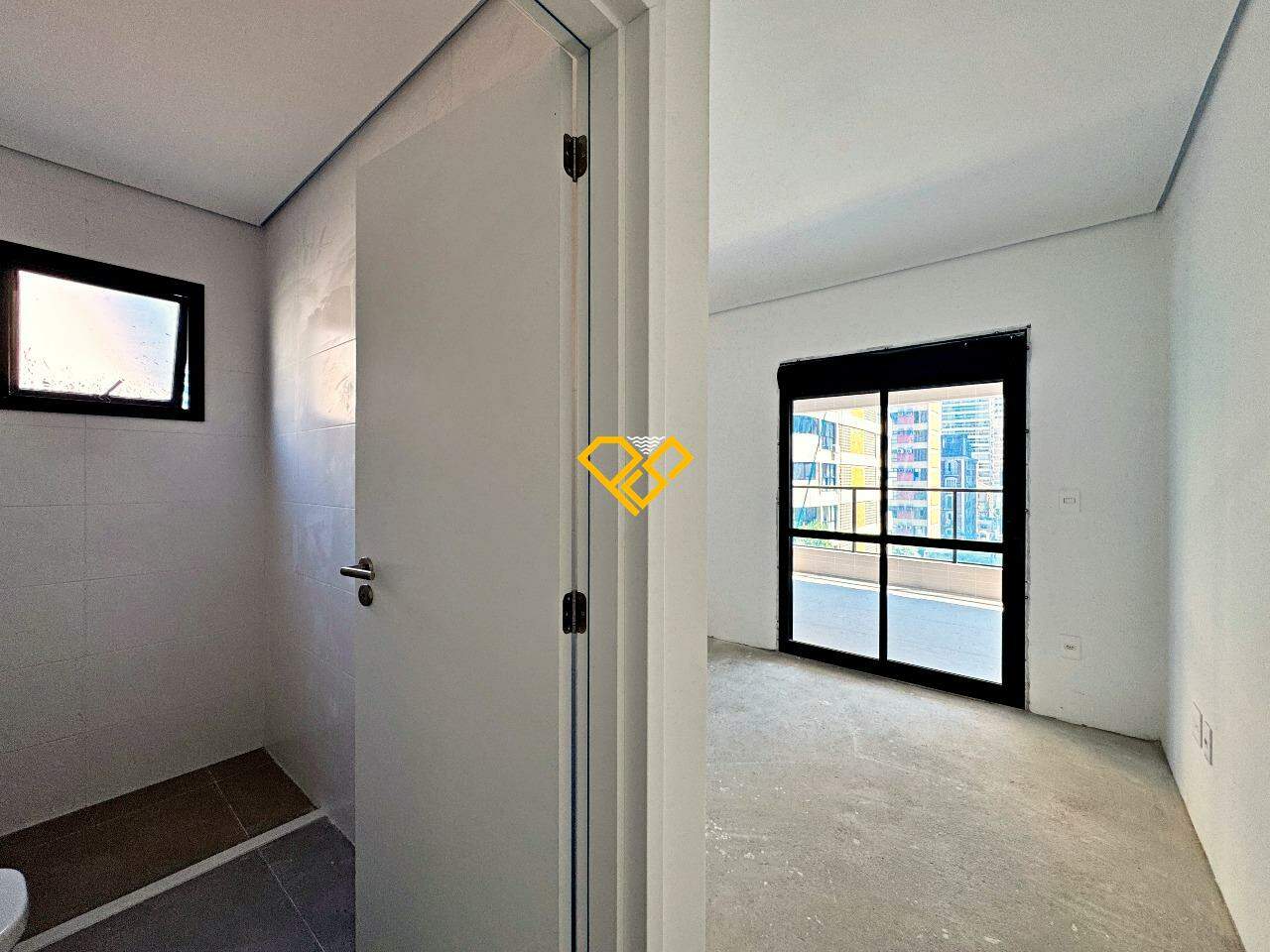 Apartamento à venda no Aparecida: Wc suíte 1
