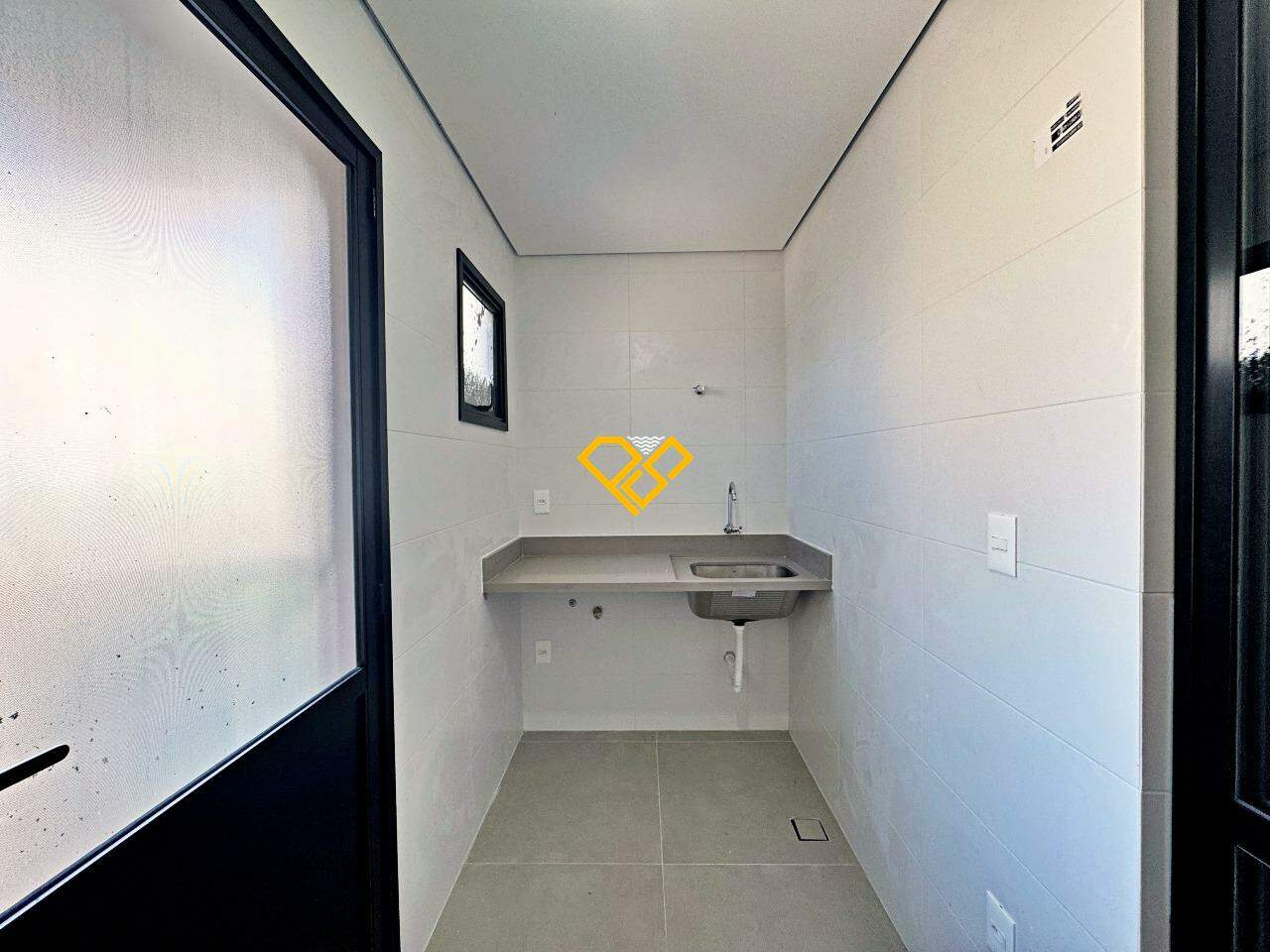 Apartamento à venda no Aparecida: Área de serviço