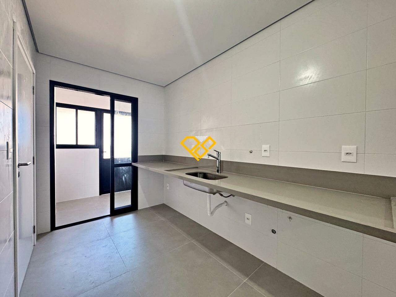 Apartamento à venda no Aparecida: Cozinha