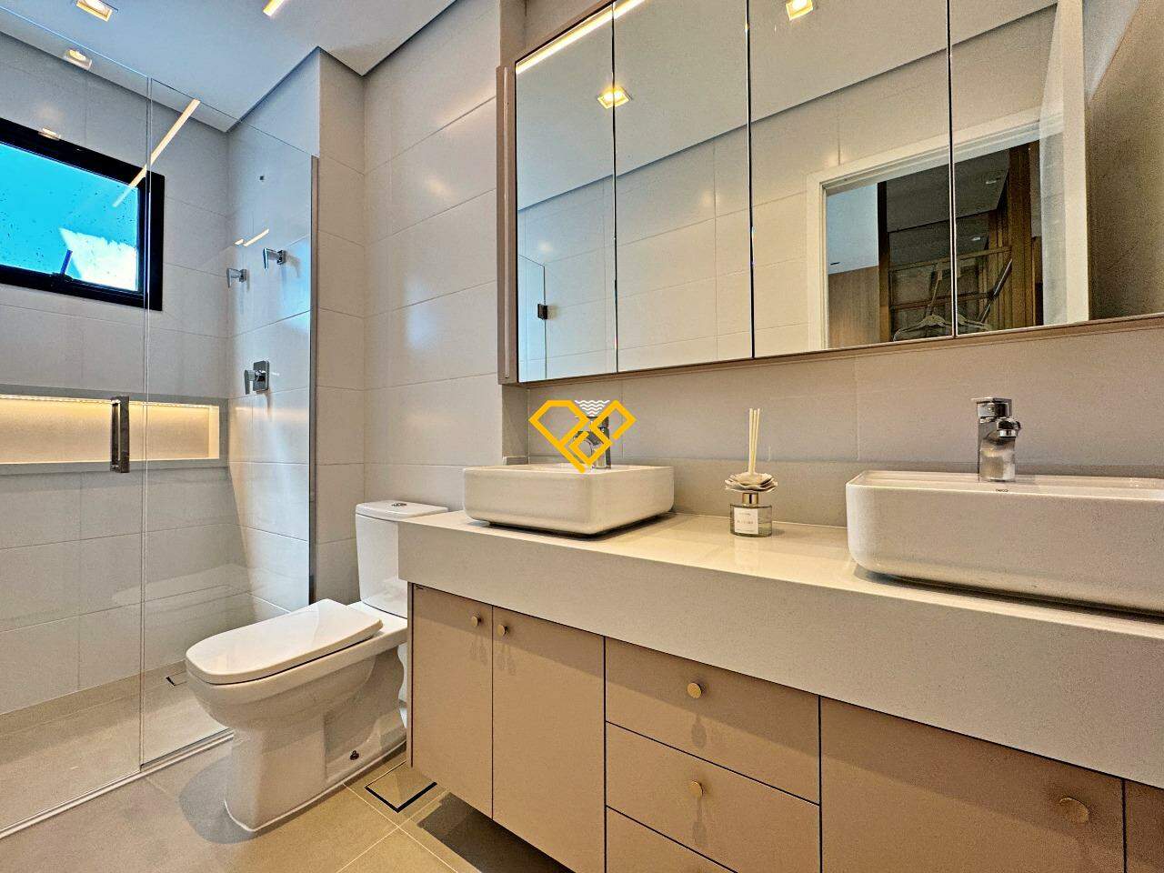 Apartamento à venda no Aparecida: Wc suíte 1 - master