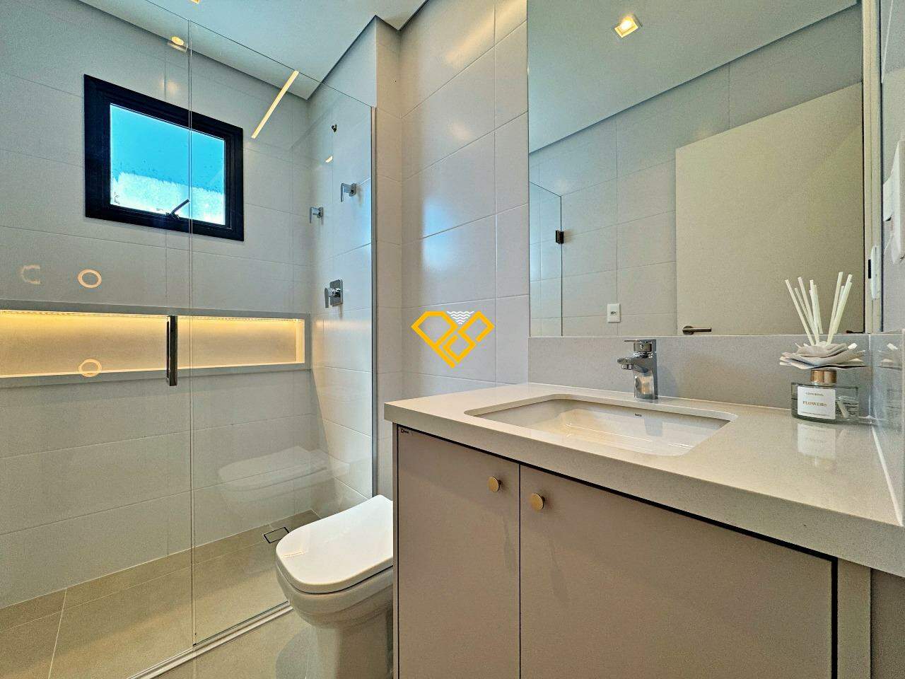 Apartamento à venda no Aparecida: Wc suíte 3