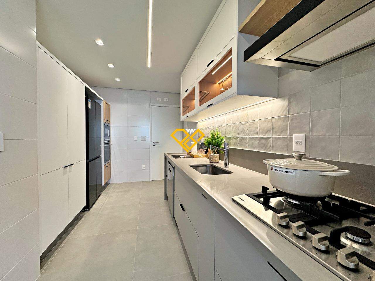 Apartamento à venda no Aparecida: Cozinha