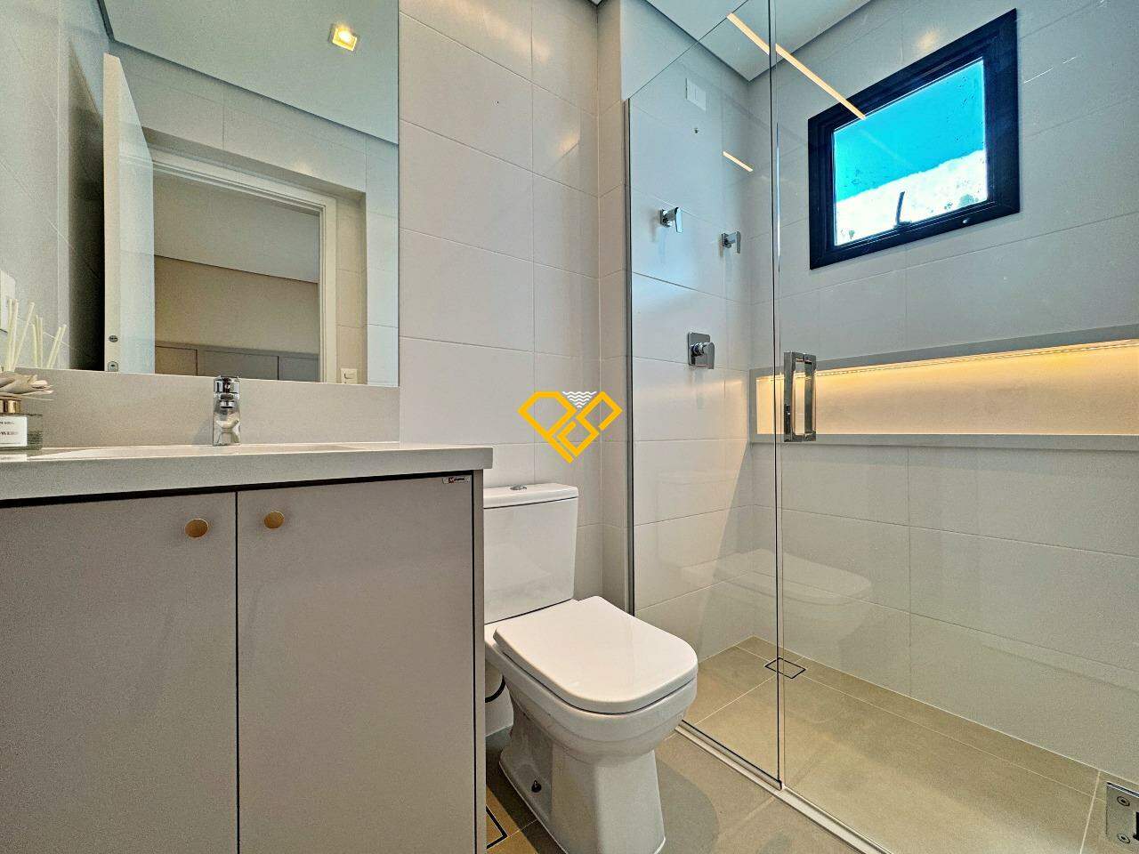 Apartamento à venda no Aparecida: Wc suíte 3