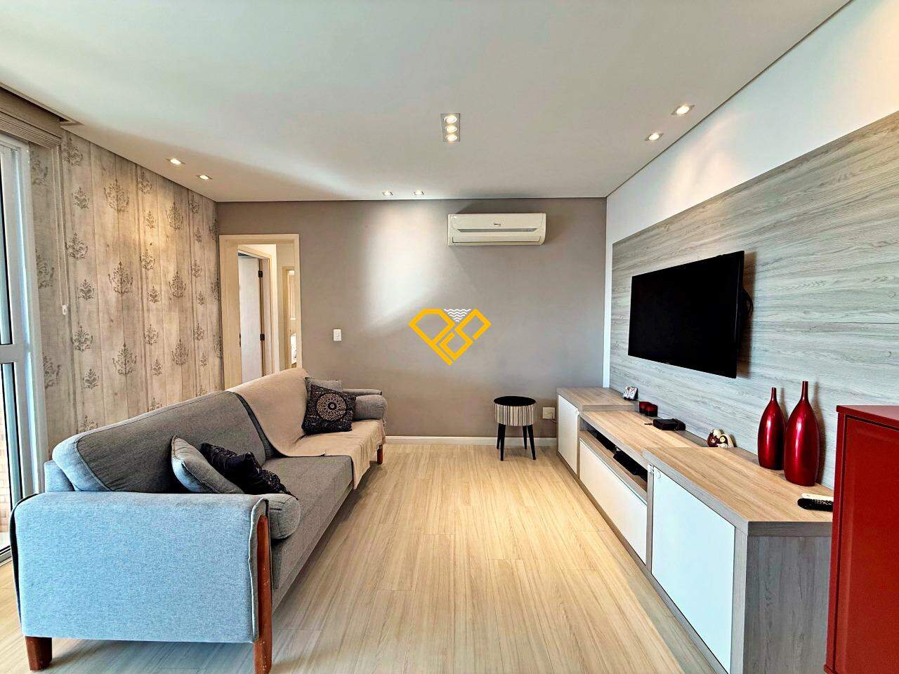 Apartamento à venda no Ponta da Praia: Sala