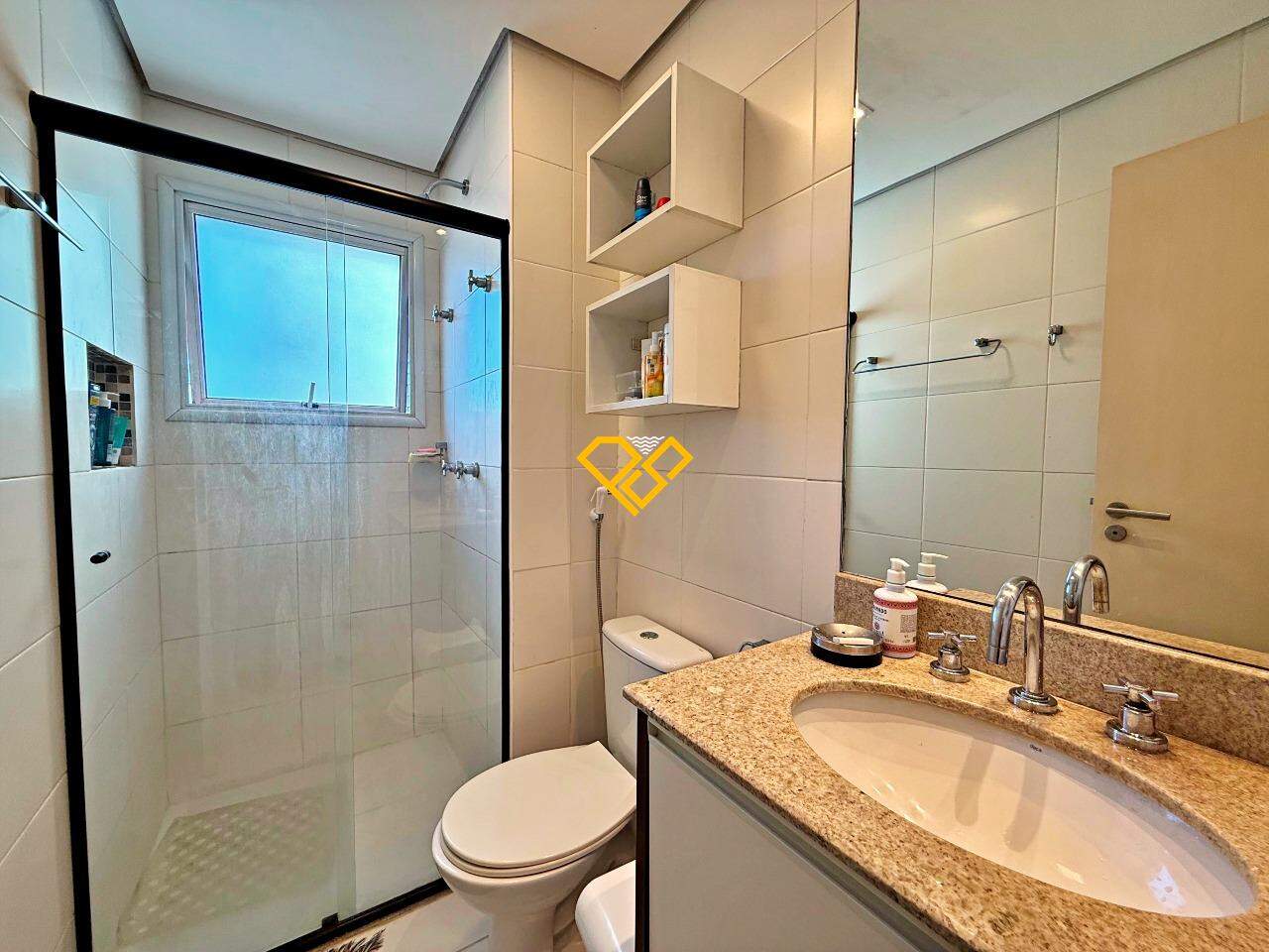 Apartamento à venda no Ponta da Praia: Wc suíte