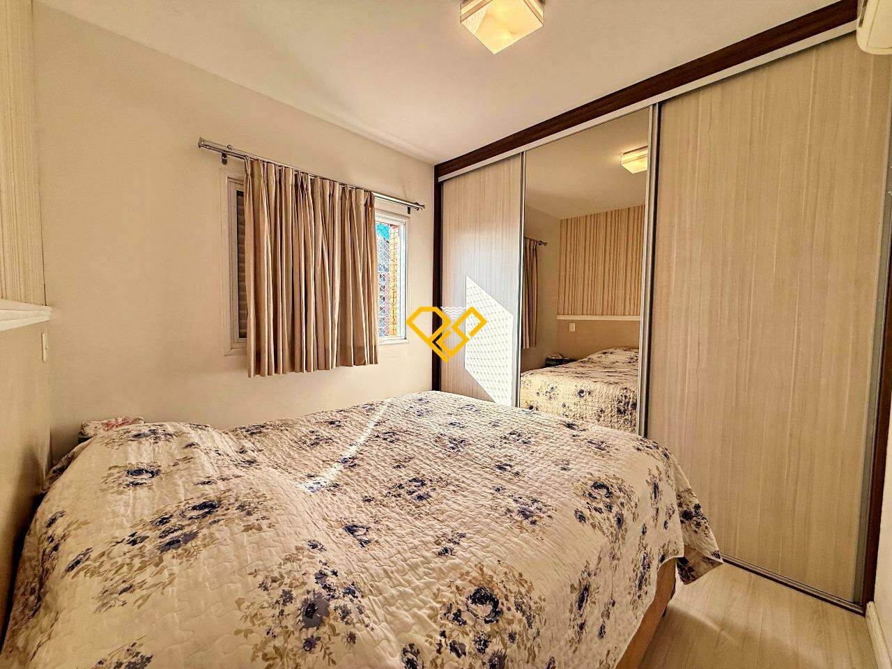 Apartamento à venda no Ponta da Praia: Dormitório 2 - suíte