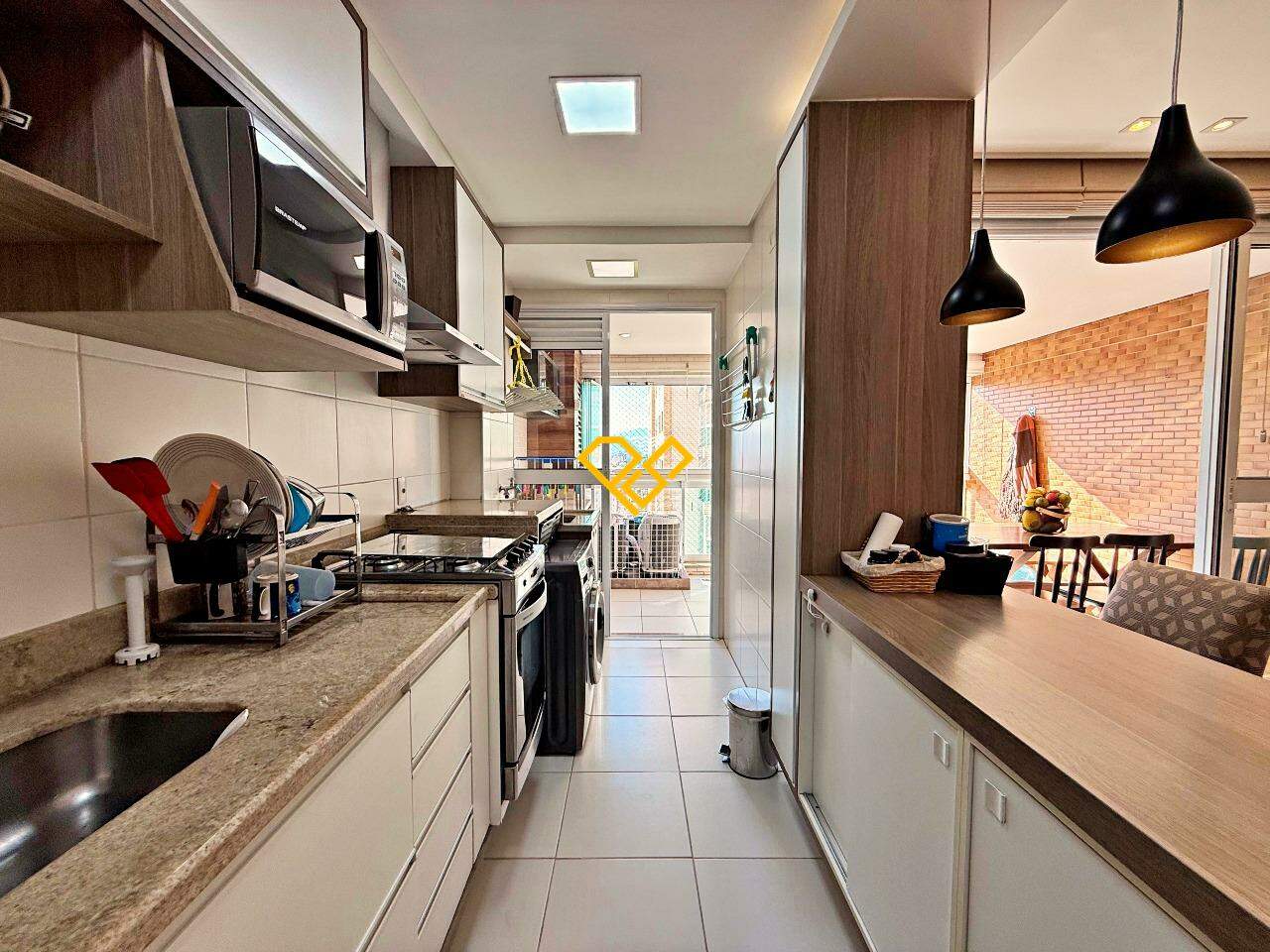 Apartamento à venda no Ponta da Praia: Cozinha