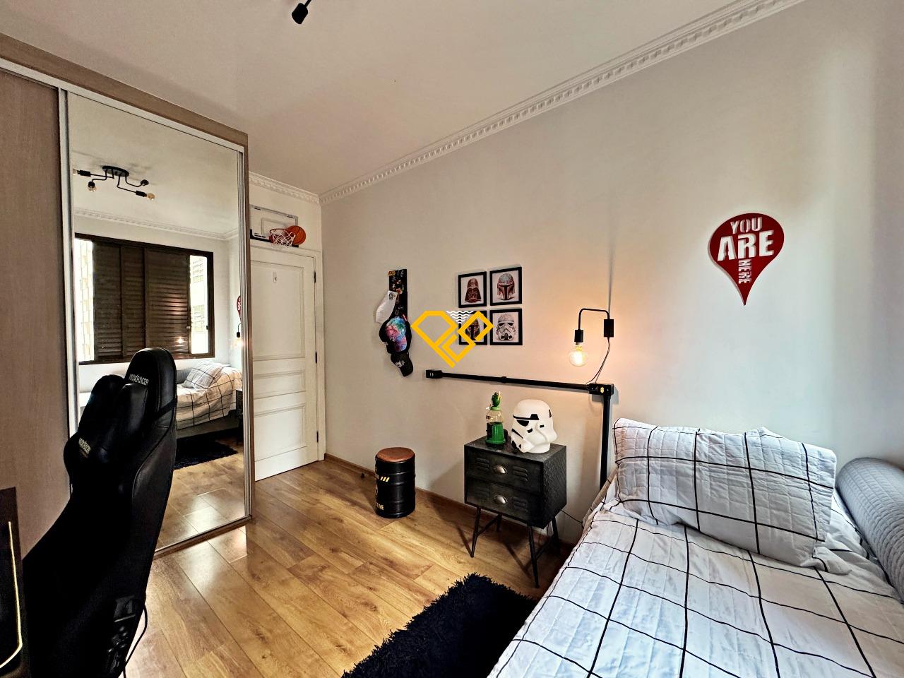 Apartamento à venda no Embaré: Dormitório 3