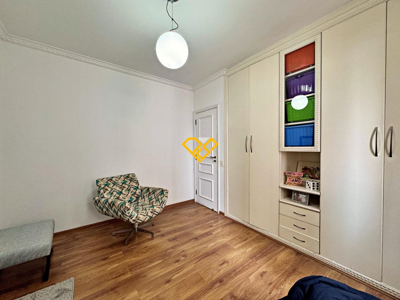 Apartamento à venda no Embaré: Dormitório 2