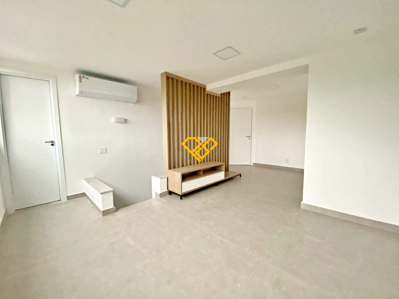 Apartamento Duplex para aluguel no Marapé: Sala 2° piso