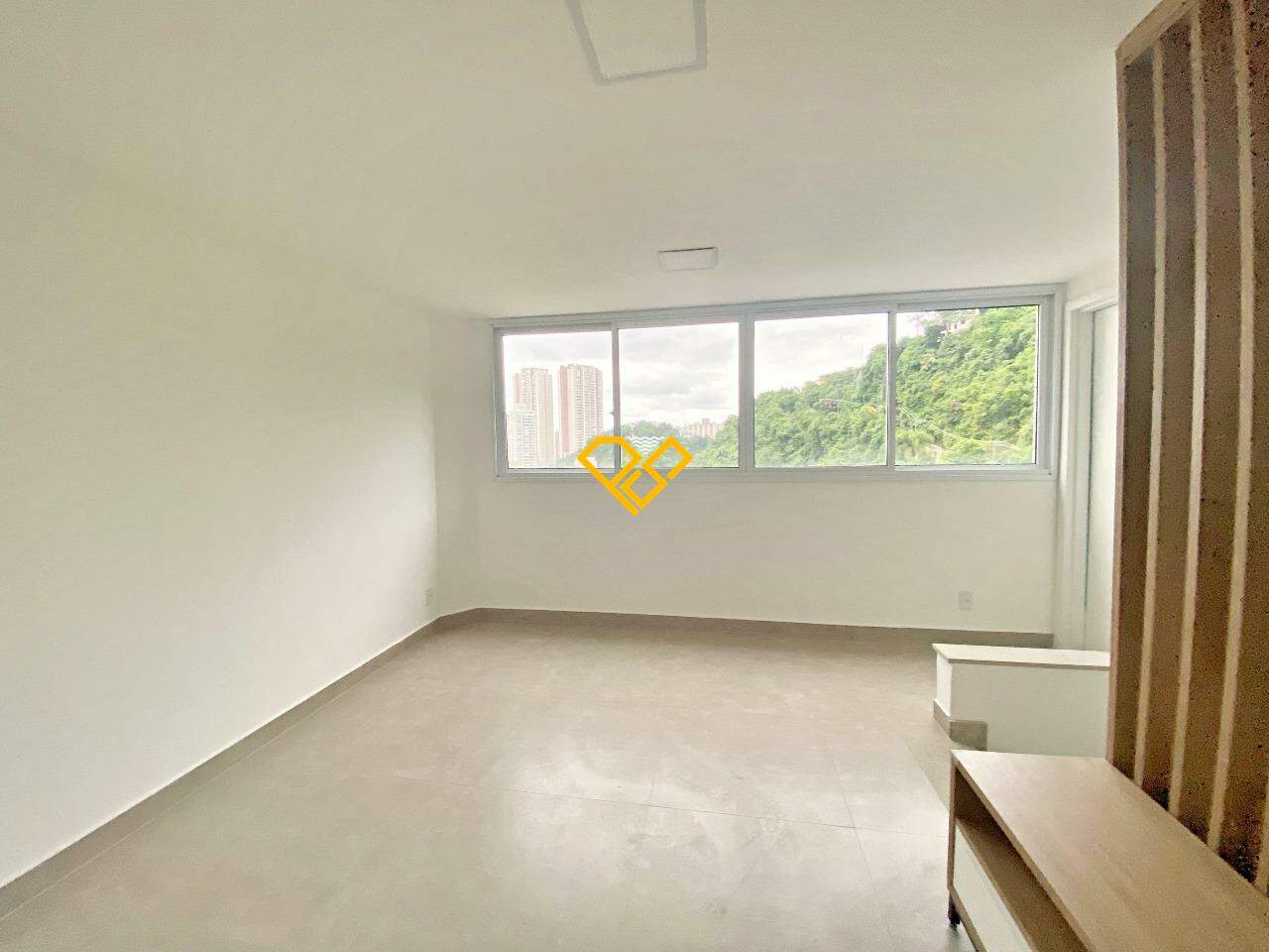 Apartamento Duplex para aluguel no Marapé: Sala 2° piso