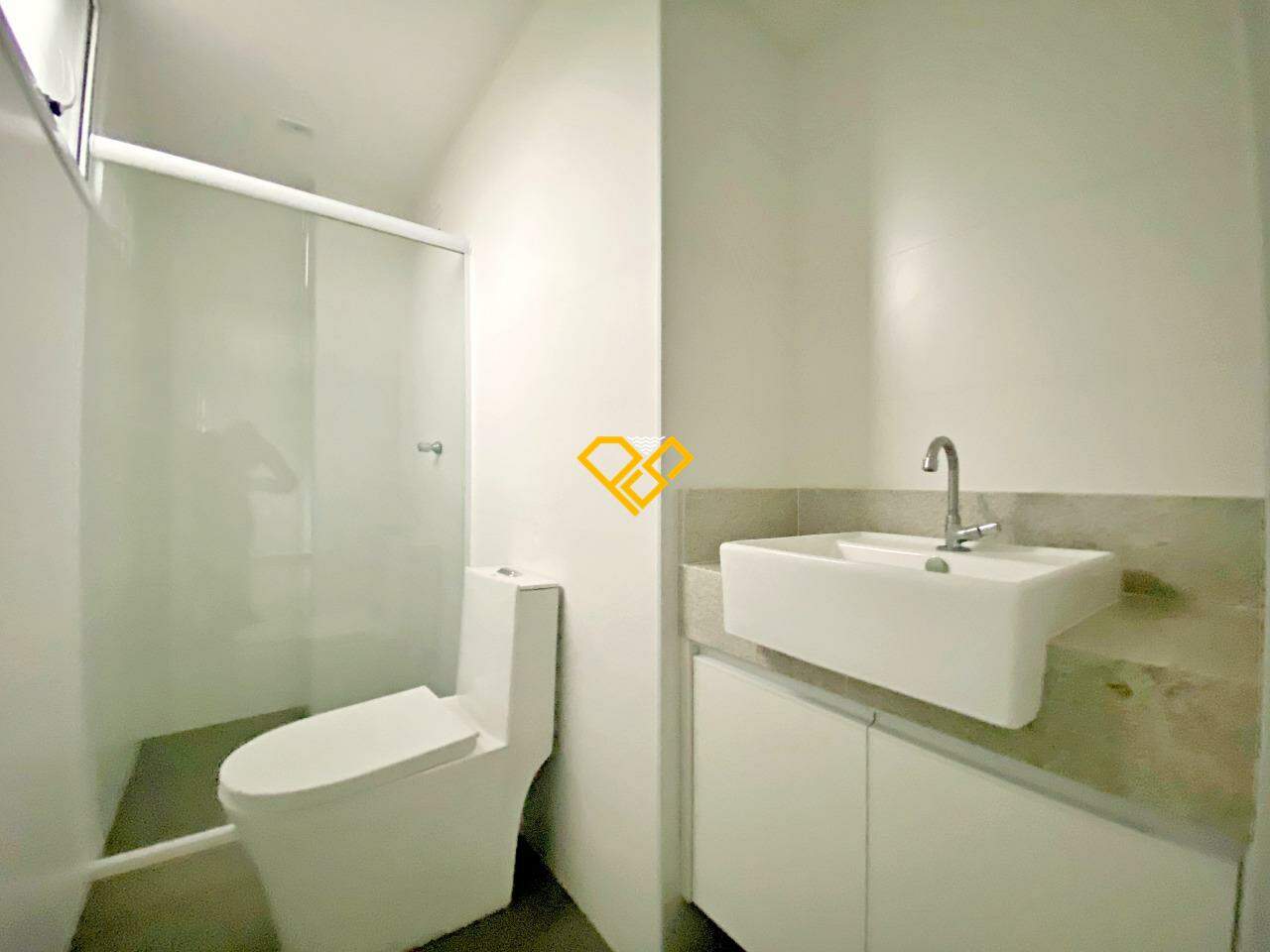 Apartamento Duplex para aluguel no Marapé: Wc suíte 2