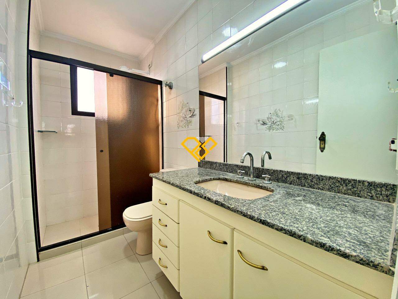 Apartamento para aluguel no Ponta da Praia: Wc suíite