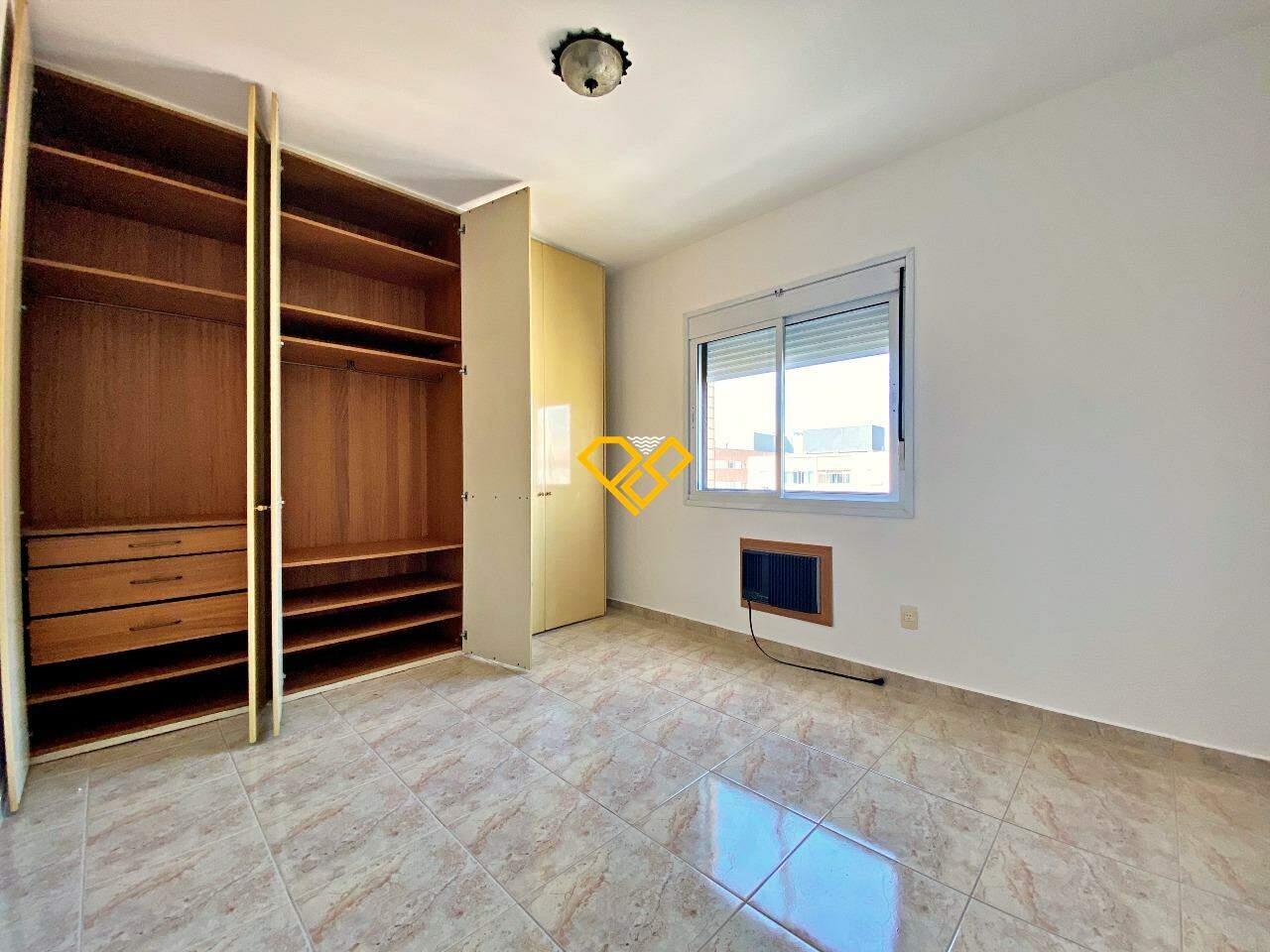 Apartamento para aluguel no Ponta da Praia: Dormitório 3