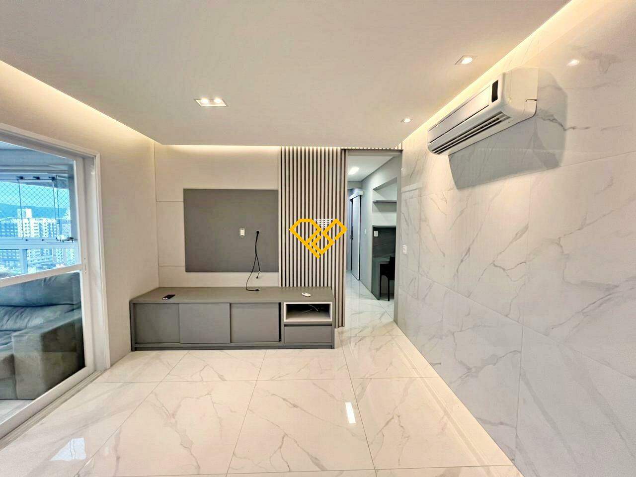 Apartamento para aluguel no Ponta da Praia: Sala