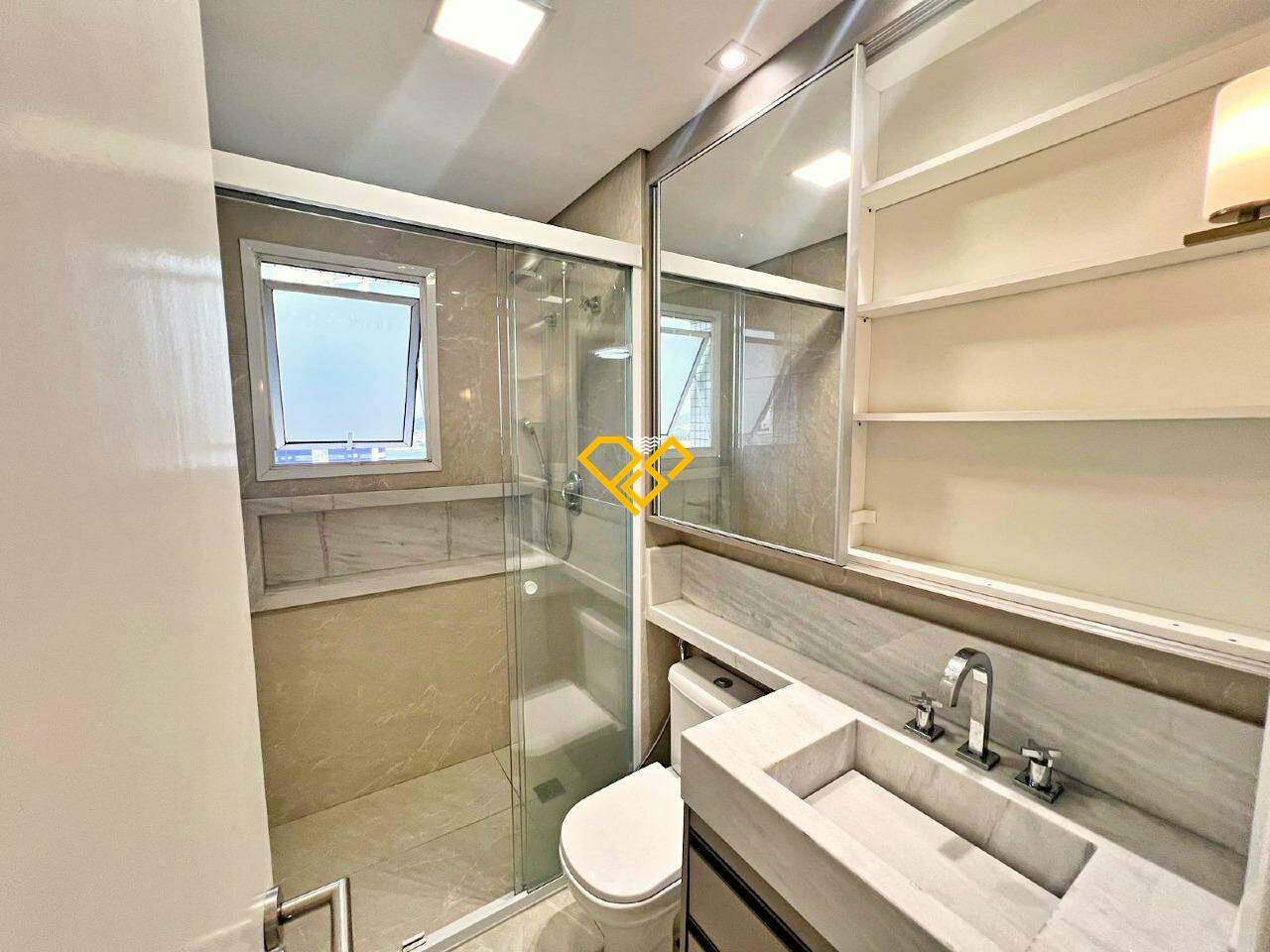 Apartamento para aluguel no Ponta da Praia: 