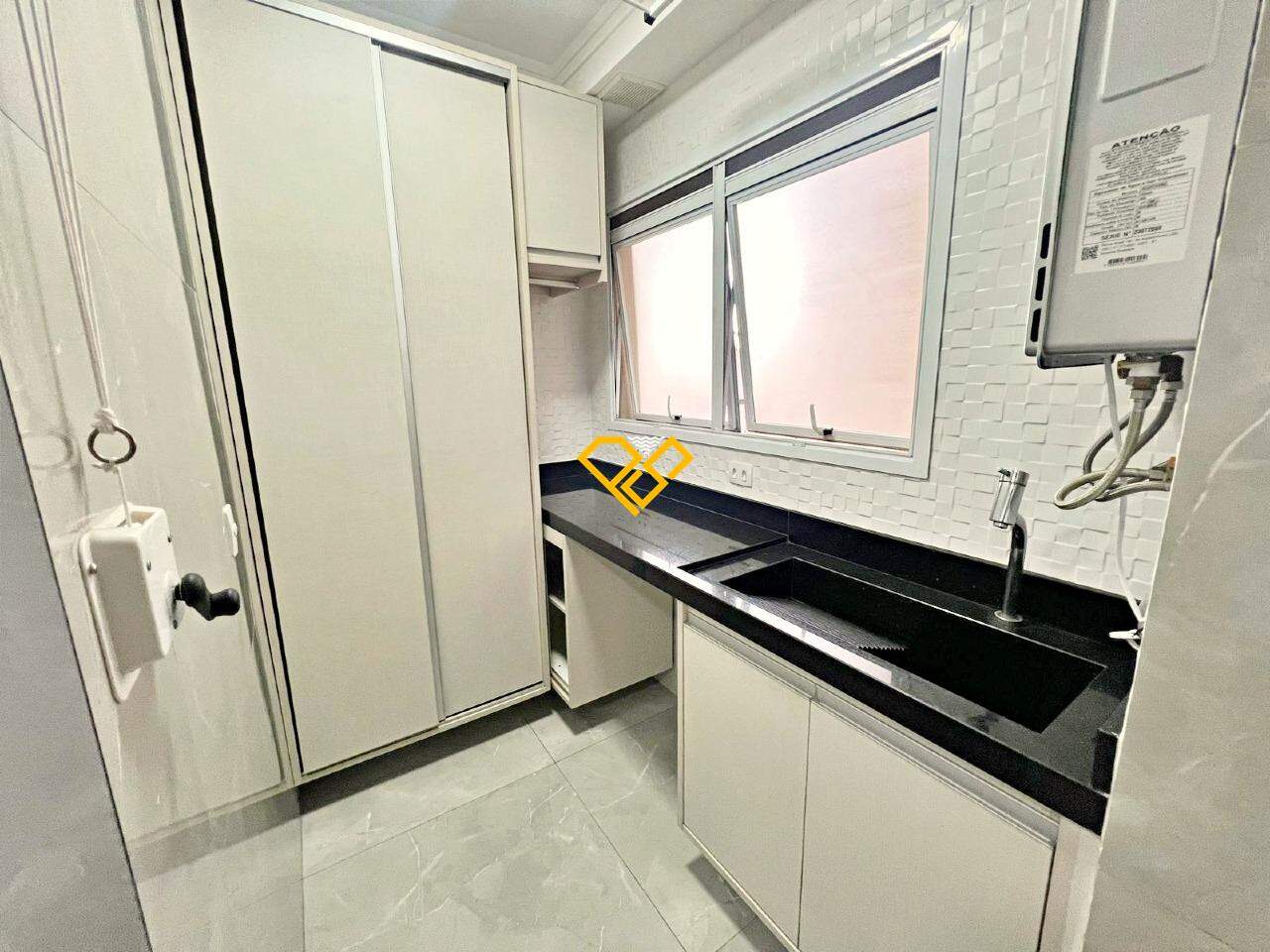 Apartamento para aluguel no Ponta da Praia: 