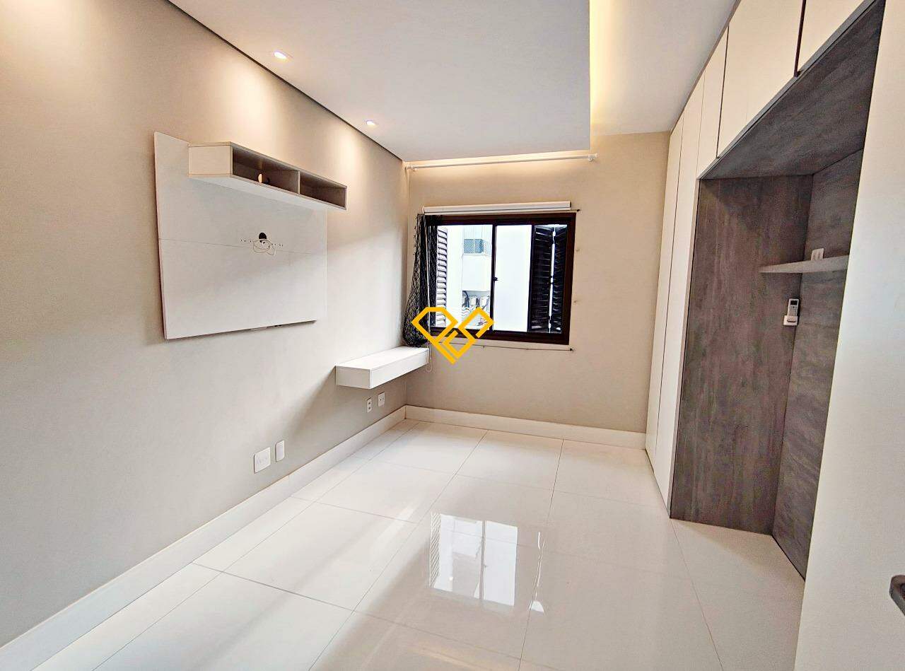 Apartamento à venda no Boqueirão: Dormitório 1 - suíte