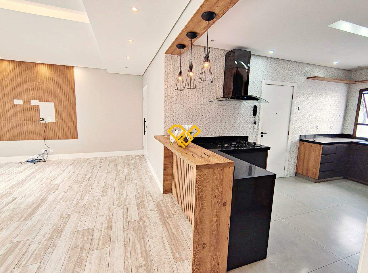 Apartamento à venda no Boqueirão: Sala e cozinha