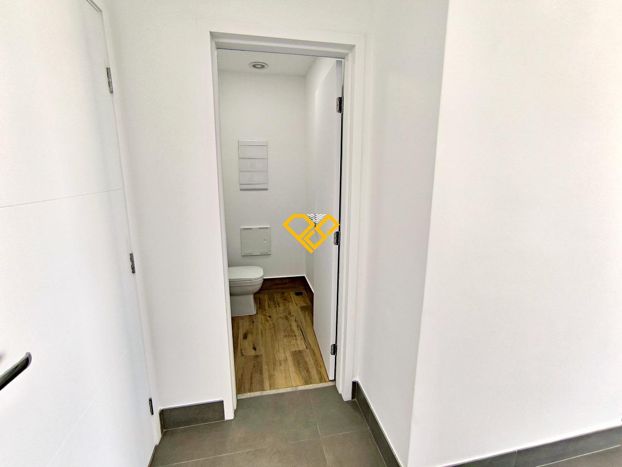 Apartamento à venda no Boqueirão: Lavabo