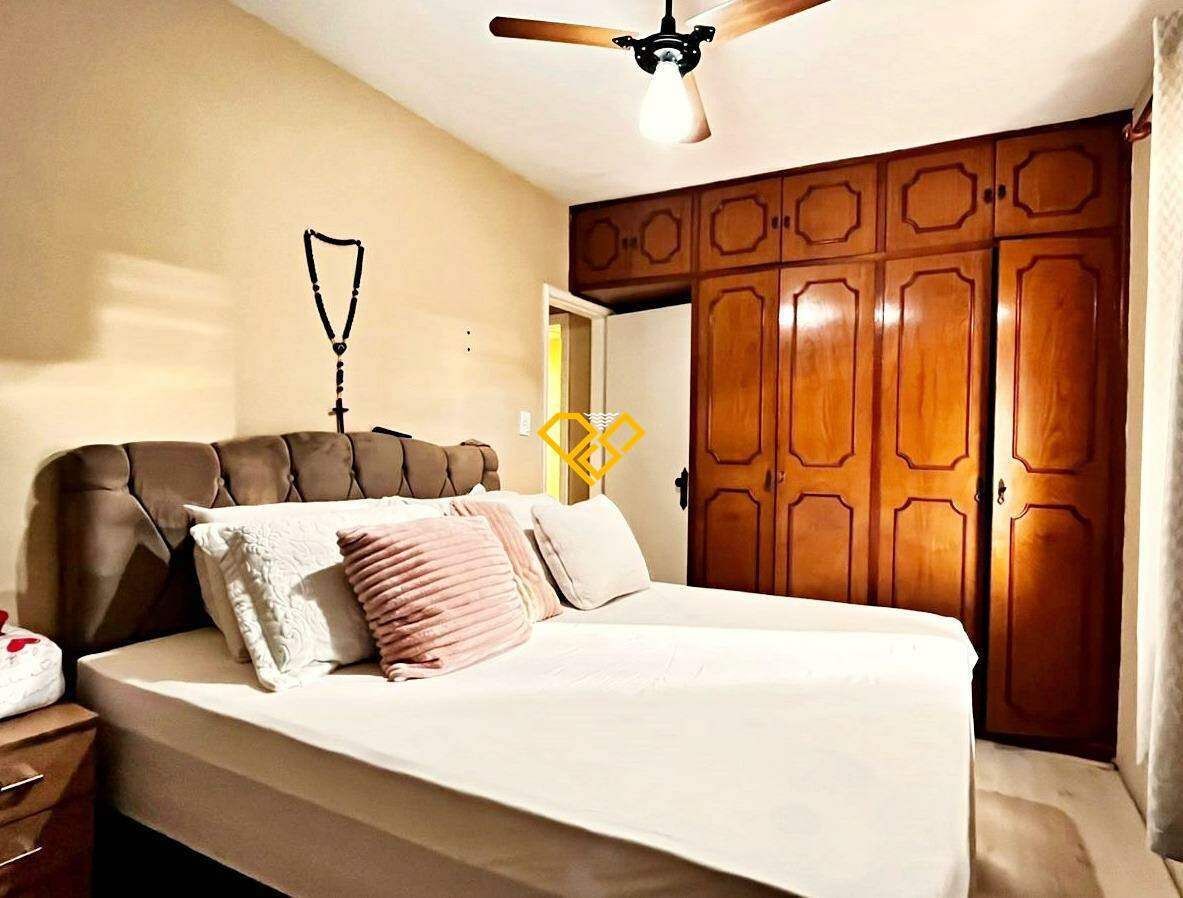 Apartamento à venda no Ponta da Praia: Dormitório 1