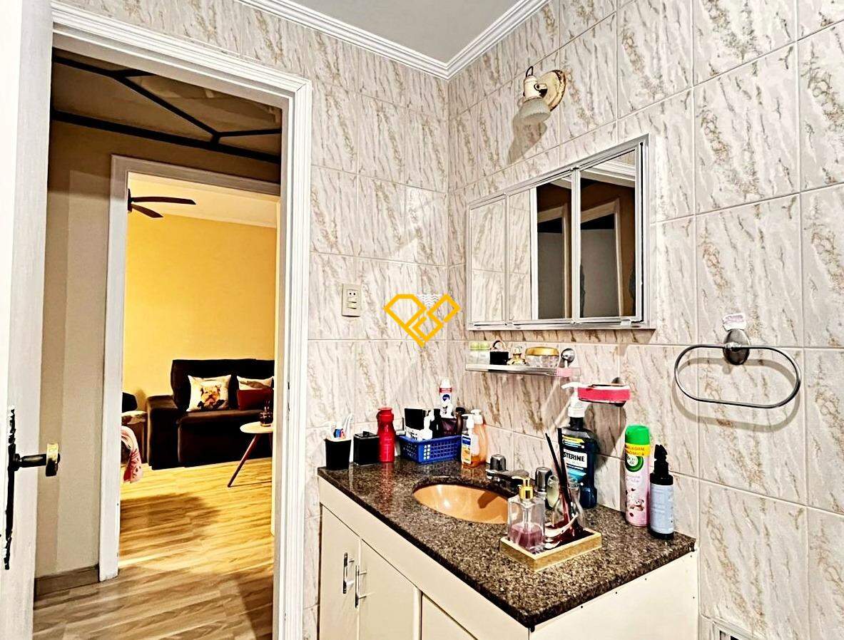 Apartamento à venda no Ponta da Praia: Wc social