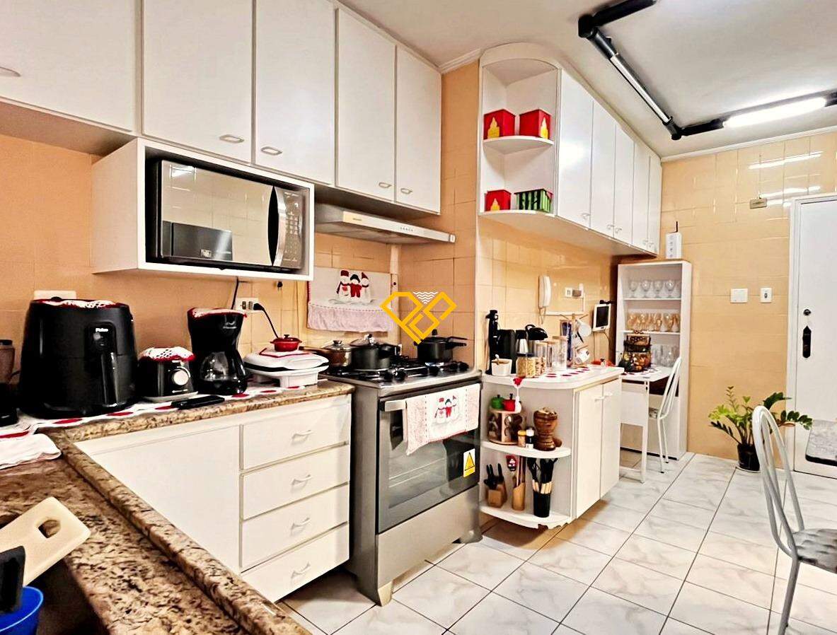 Apartamento à venda no Ponta da Praia: Cozinha
