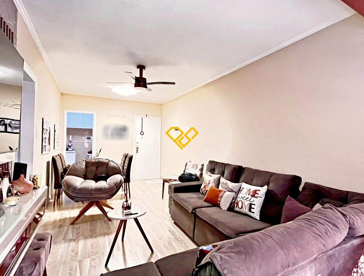 Apartamento à venda no Ponta da Praia: Sala