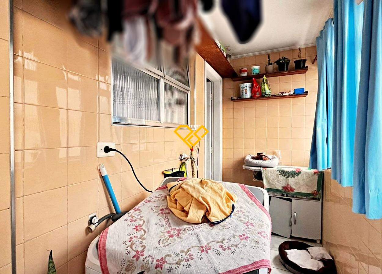 Apartamento à venda no Ponta da Praia: Área de serviço