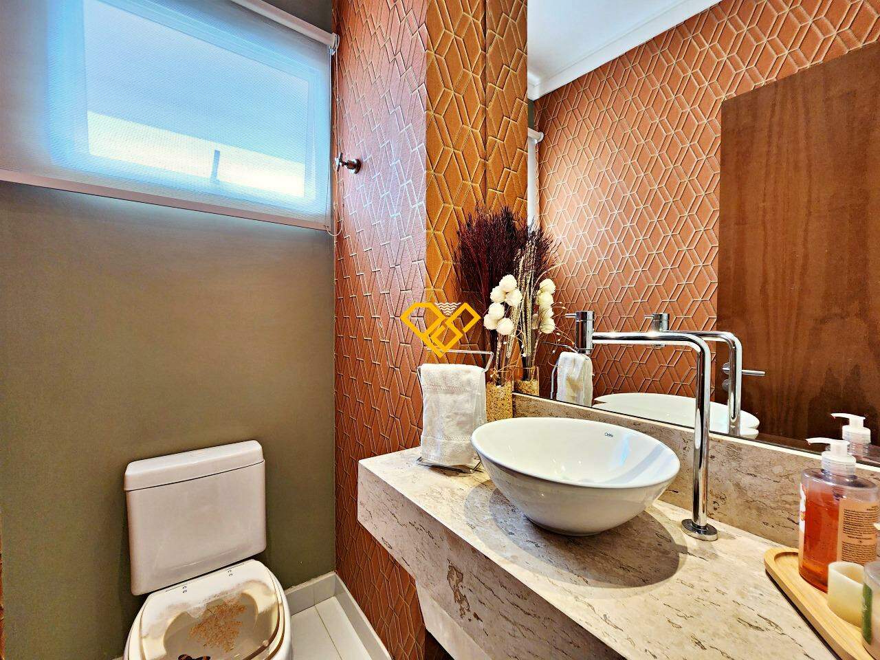 Apartamento à venda no Boqueirão: Lavabo