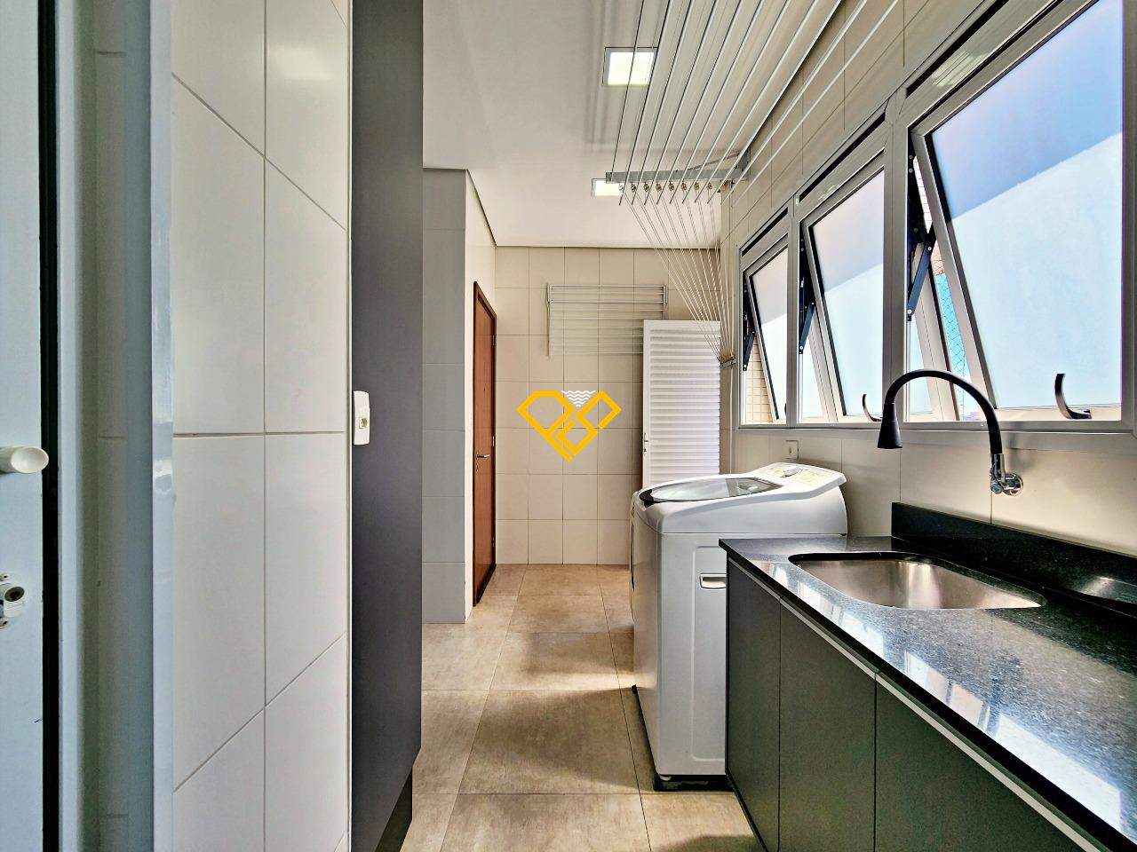 Apartamento à venda no Boqueirão: Área de serviço